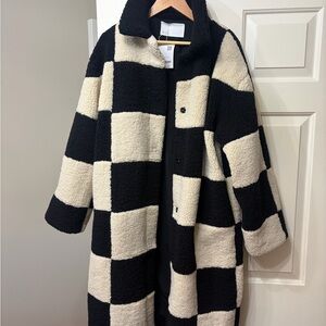 Stylish Black and White Checkered Women's Coat